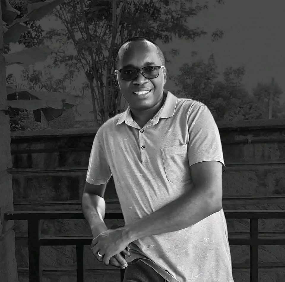 Dr David Kabau Muchiri